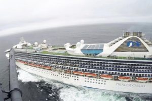 【海外】「日本を見習え！」ダイヤモンド・プリンセス号の姉妹船の乗客から多数の新型コロナ陽性者→海外が大騒ぎ！