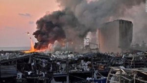 【海外】「ゴーンは無事なん?」レバノン首都ベイルートで大爆発、ゴーン被告宅も被害