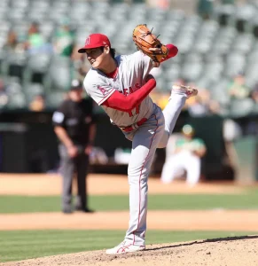 【海外】「歴史的なシーズンだ」メジャー史上初！大谷翔平の”W規定”達成に称賛の声が殺到！