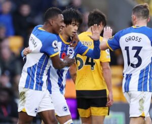 【海外】「なんて選手だ！」三笘薫、プレミア初ゴールとなる鮮烈ヘッド＆2得点演出の大活躍に地元メディア大興奮！