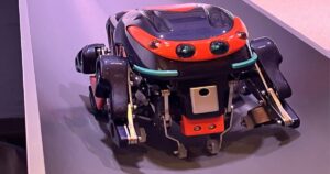 【海外】「日本は本当にユニークな国だw」日本が開発した下水道点検用のクモ型ロボットに海外驚愕!