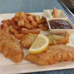 【海外】「日本で初めて9.7ポンドのフィッシュ・アンド・チップスを食べてみた」