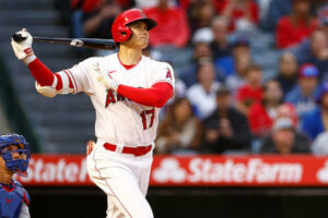 【海外】「驚異的だ!」大谷翔平、鈴木誠也の頭上を越える16号ホームラン!