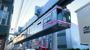 【海外】「超クールだ!」日本の懸垂式モノレールに海外驚愕!
