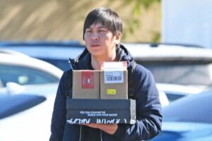 【海外】「どうやって借金を返すんだ?」水原一平被告、ウーバー配達員をクビになってしまう
