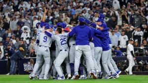 【海外】「最強のチームだ!」ドジャースがヤンキースを破り4年ぶり8度目の世界一!