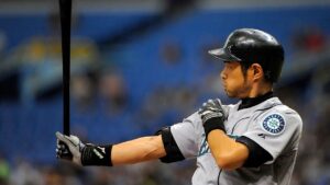 【海外】「MLB史上最高の選手の一人だった」米野球殿堂入りを果たしたイチローのプレー集が話題に!