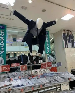 【海外】「クールだ！」躍動感ありすぎな日本のマネキンに海外も興味津々！