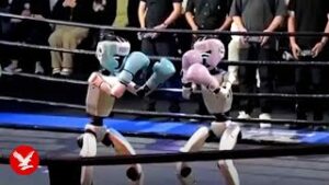【海外】「怖すぎるw」中国で開催された世界初の人型ロボットのキックボクシング試合に海外戦慄！