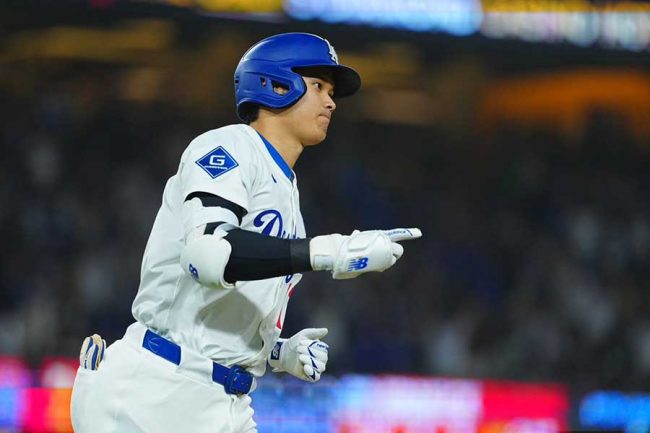 【海外】「なんてパワーだ!」ドジャース大谷翔平が打った瞬間確信の23号HR!