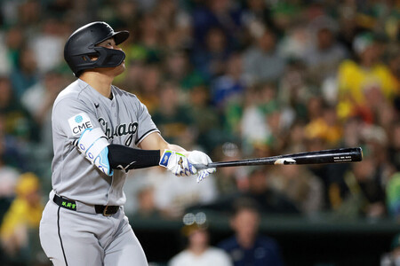 【海外】「ボールは太陽系を離脱した」村上の衝撃グランドスラムにファン騒然