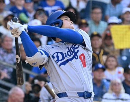 【海外】「もう野球漫画の主人公だろ…」大谷翔平、先頭打者弾→5回無失点の無双に米国騒然